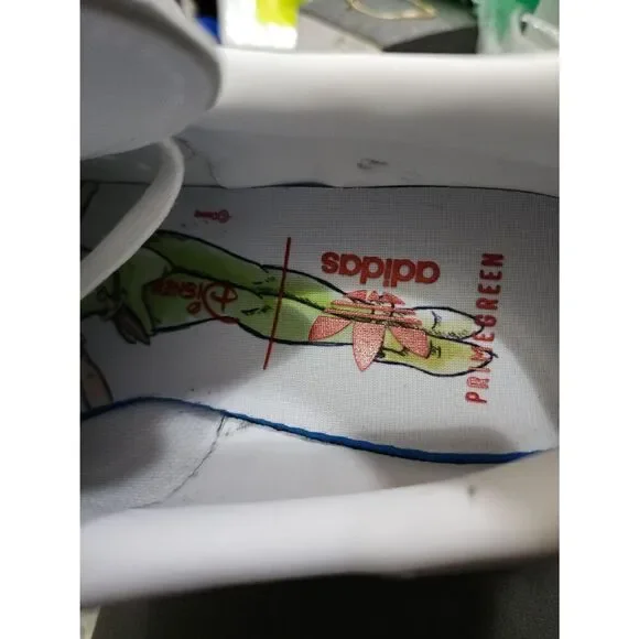 Adidas x Disney x Stan Smith 'Peter Pan & Tinkerbell' Sneakers - Picture 9 of 10